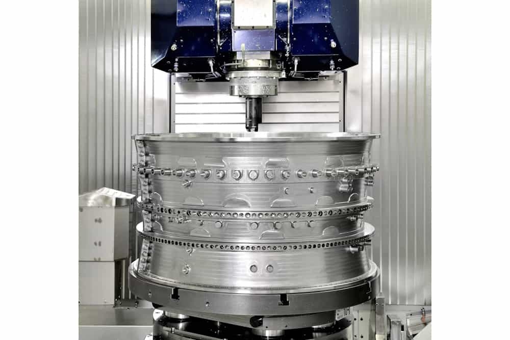 Горизонтальный обрабатывающий центр HMC 1600